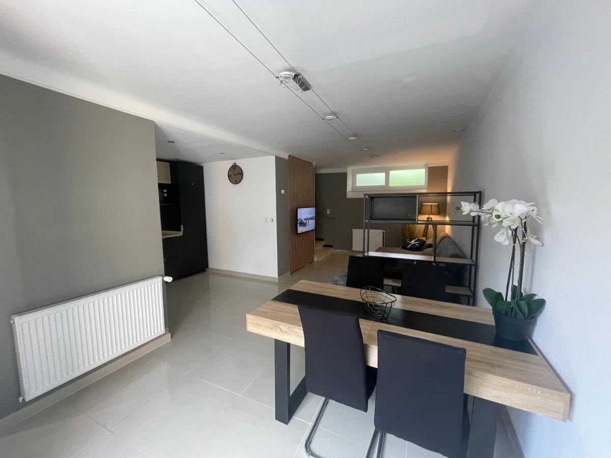 Chez Aneta Villa Sisteron Exterior photo